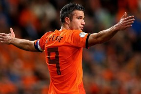 德约科维奇迎来二十赛季高光表现，瑞士队球迷沸腾！